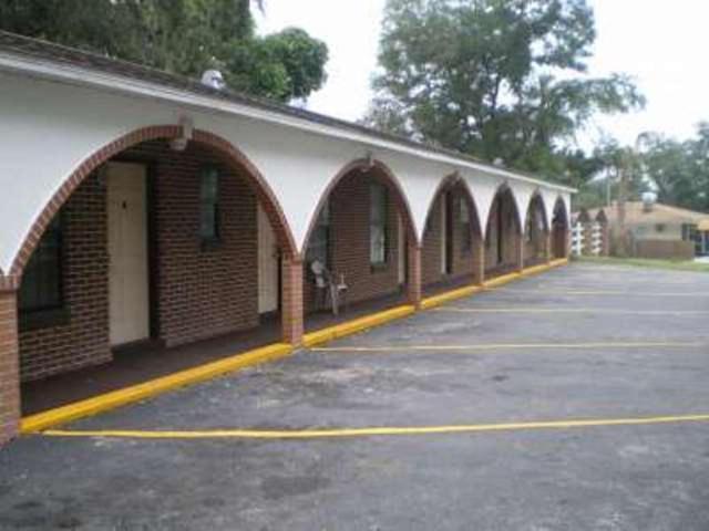 A1 Value Inn Hernando Luaran gambar